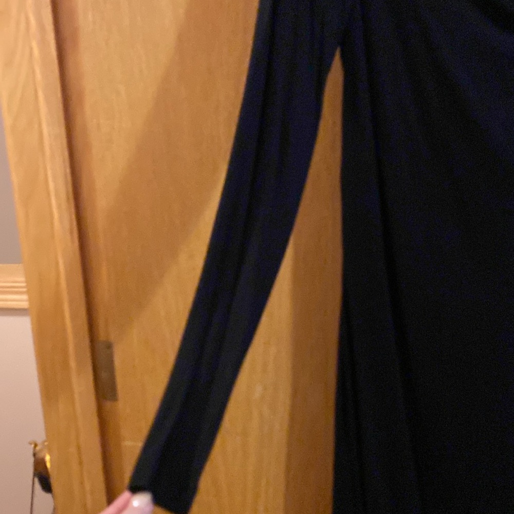 LBD - Picture 3 of 8